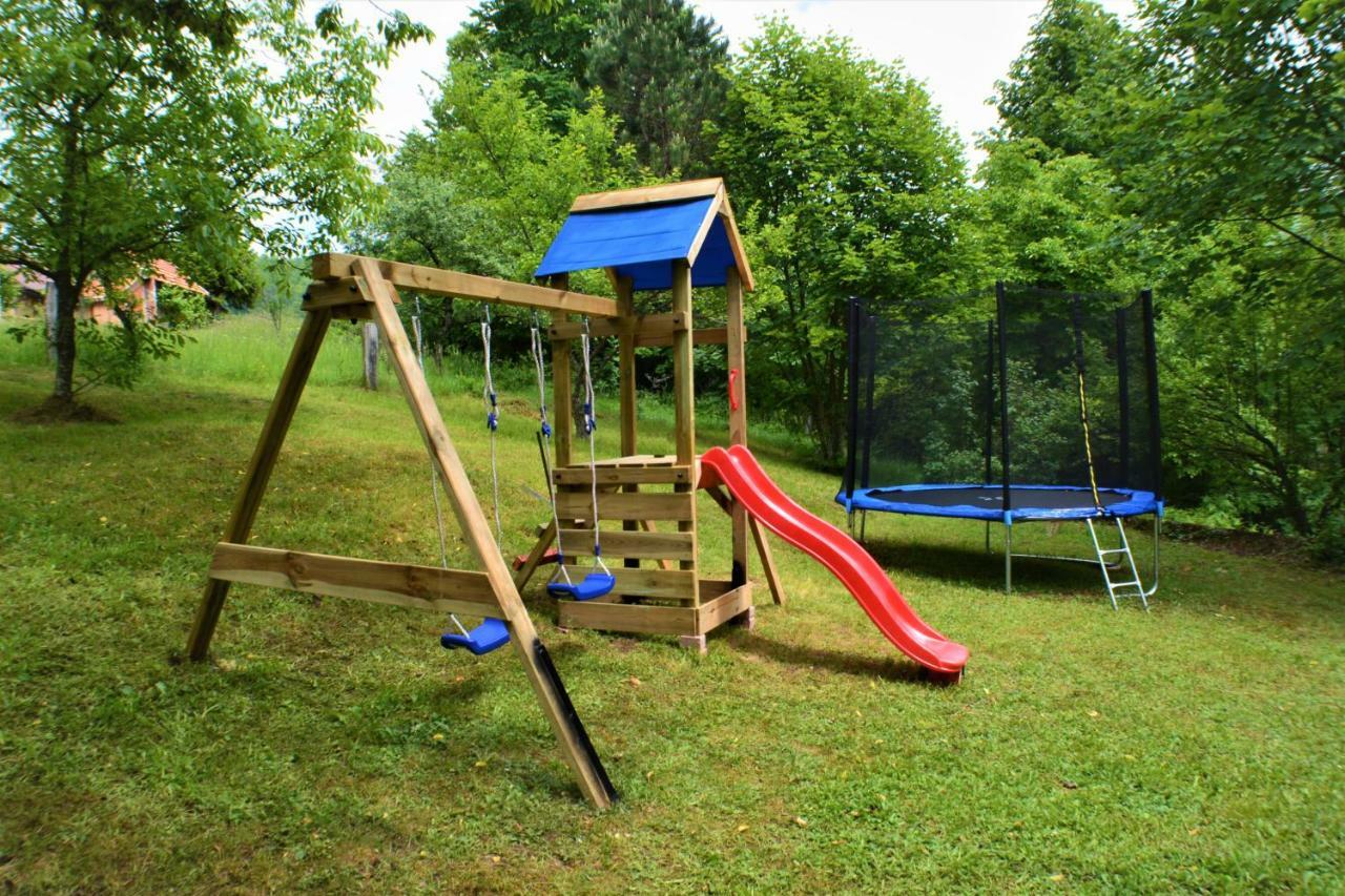 Holiday Home Coprnicka Hisa Skrad Exterior foto